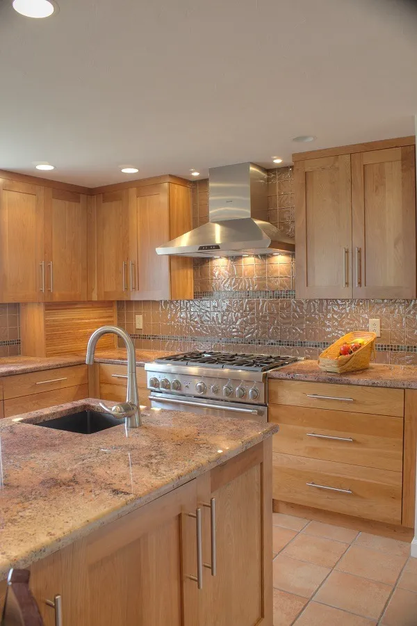 imgi_408_Textured-tile-Backplash-Bow-NH_result