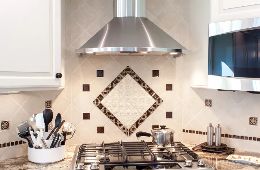 imgi_410_Tile-Backsplash-Groton-MA-2_result