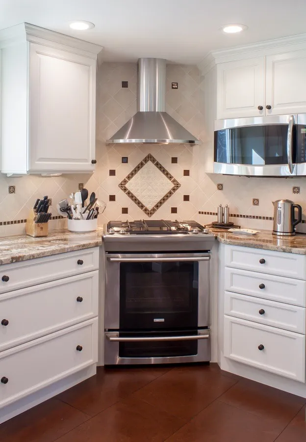 imgi_411_Tile-Backsplash-Groton-MA_result