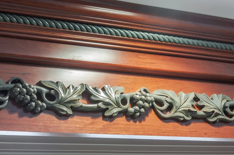 imgi_493_Wood-Carvings-Salem-NH-2_result